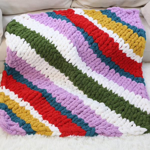 SUPER COZY HESAEN CHUNKY YARN BLANKET (SQUARE DIAGONAL PATTERN)